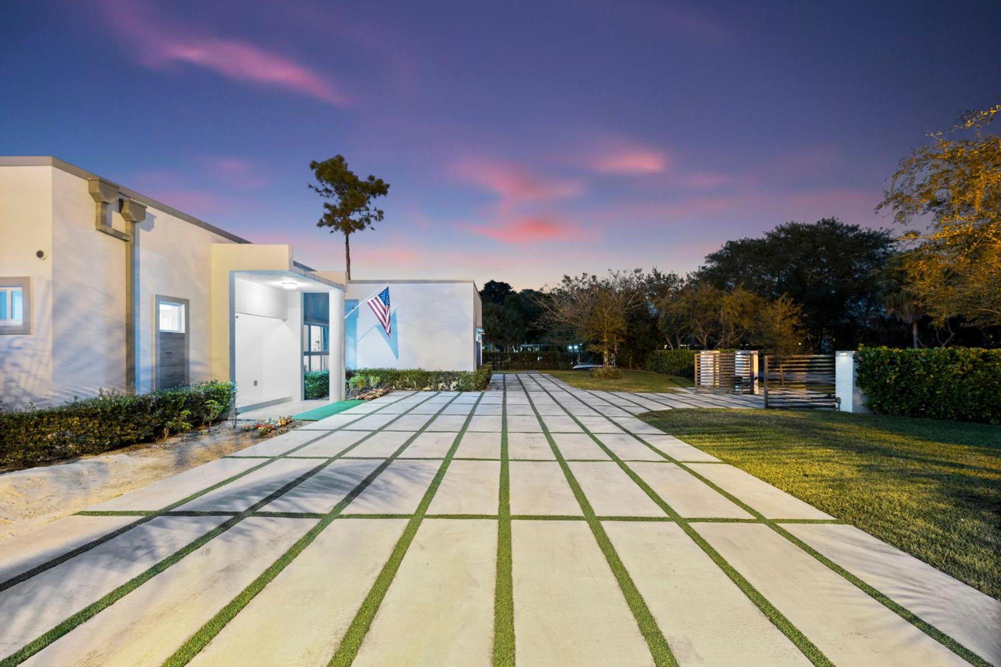 Ideal For Families The White House Of Miami Close To Miami Beaches And The Keys West Princeton Dış mekan fotoğraf