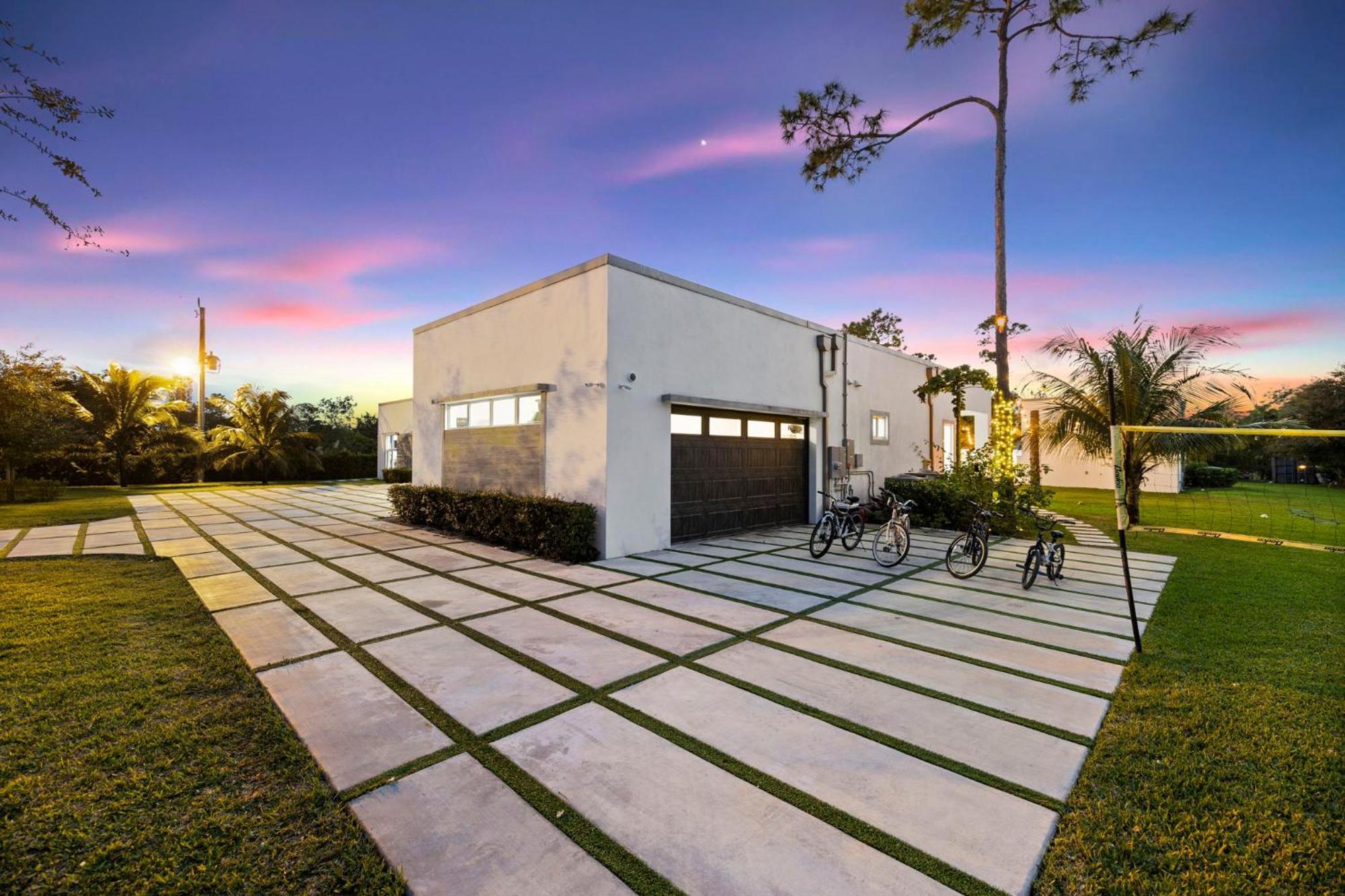 Ideal For Families The White House Of Miami Close To Miami Beaches And The Keys West Princeton Dış mekan fotoğraf